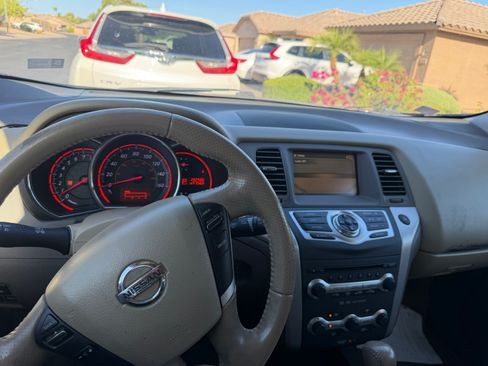 Used 2010 Nissan Murano SL w/ Leather Pkg AWD/4WD image 10