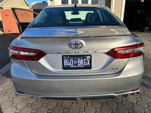 Used 2018 Toyota Camry XSE w/ Driver Assist Package image 5