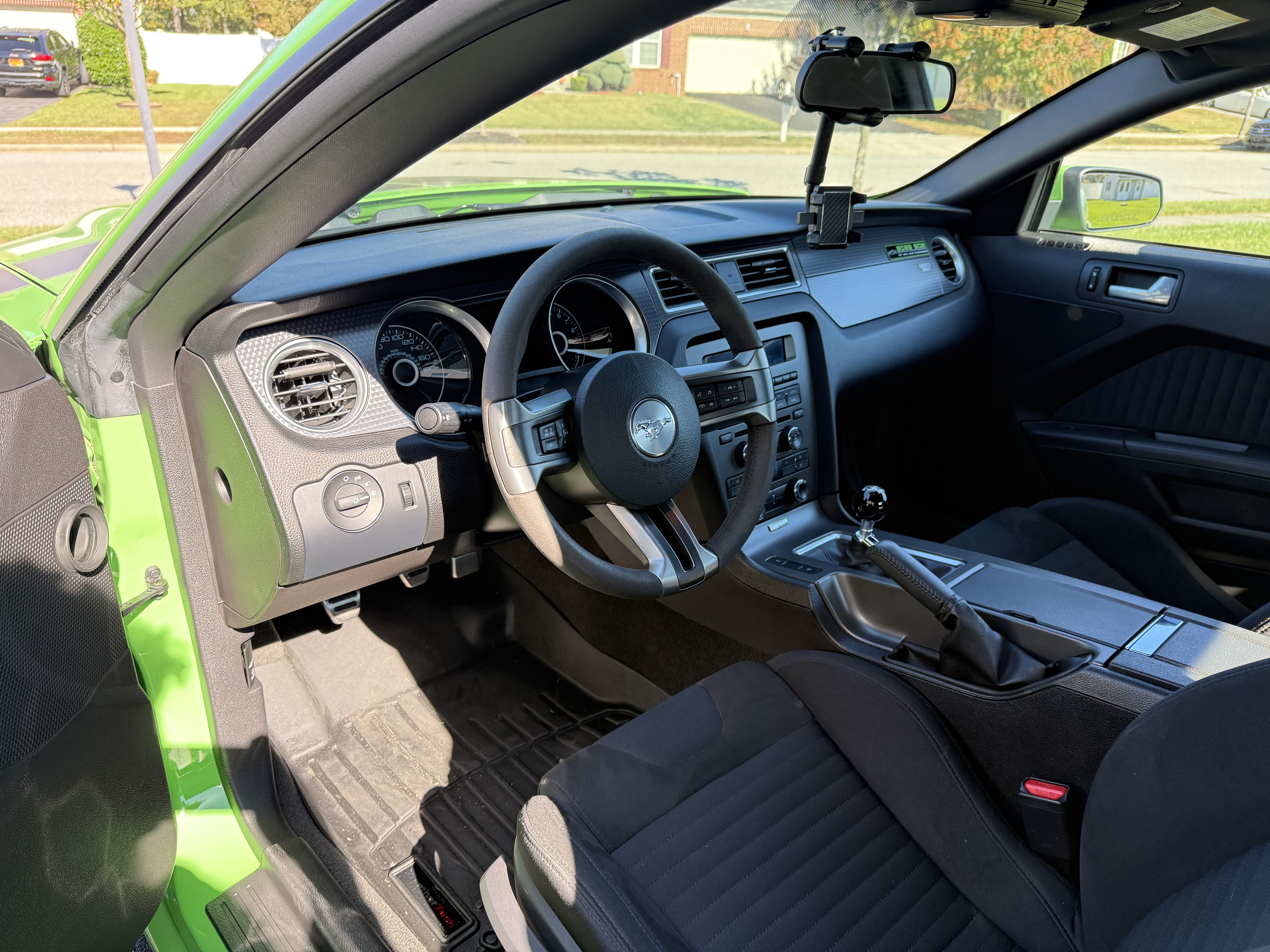 Used 2013 Ford Mustang Boss 302 w/ Boss 302 Accessory Pkg RWD image 11