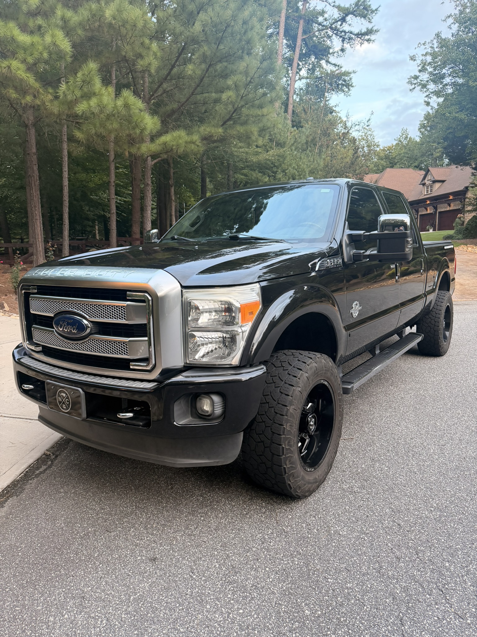 Used 2015 Ford F350 Platinum AWD/4WD image 1