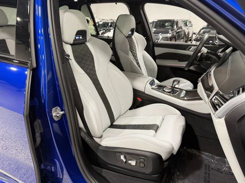 Used 2021 BMW X5 M w/ Competition Package image 12