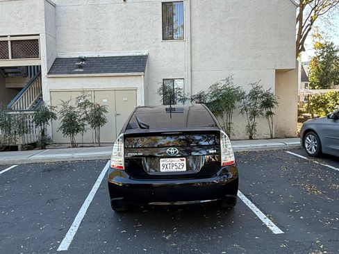 Used 2011 Toyota Prius Two image 6