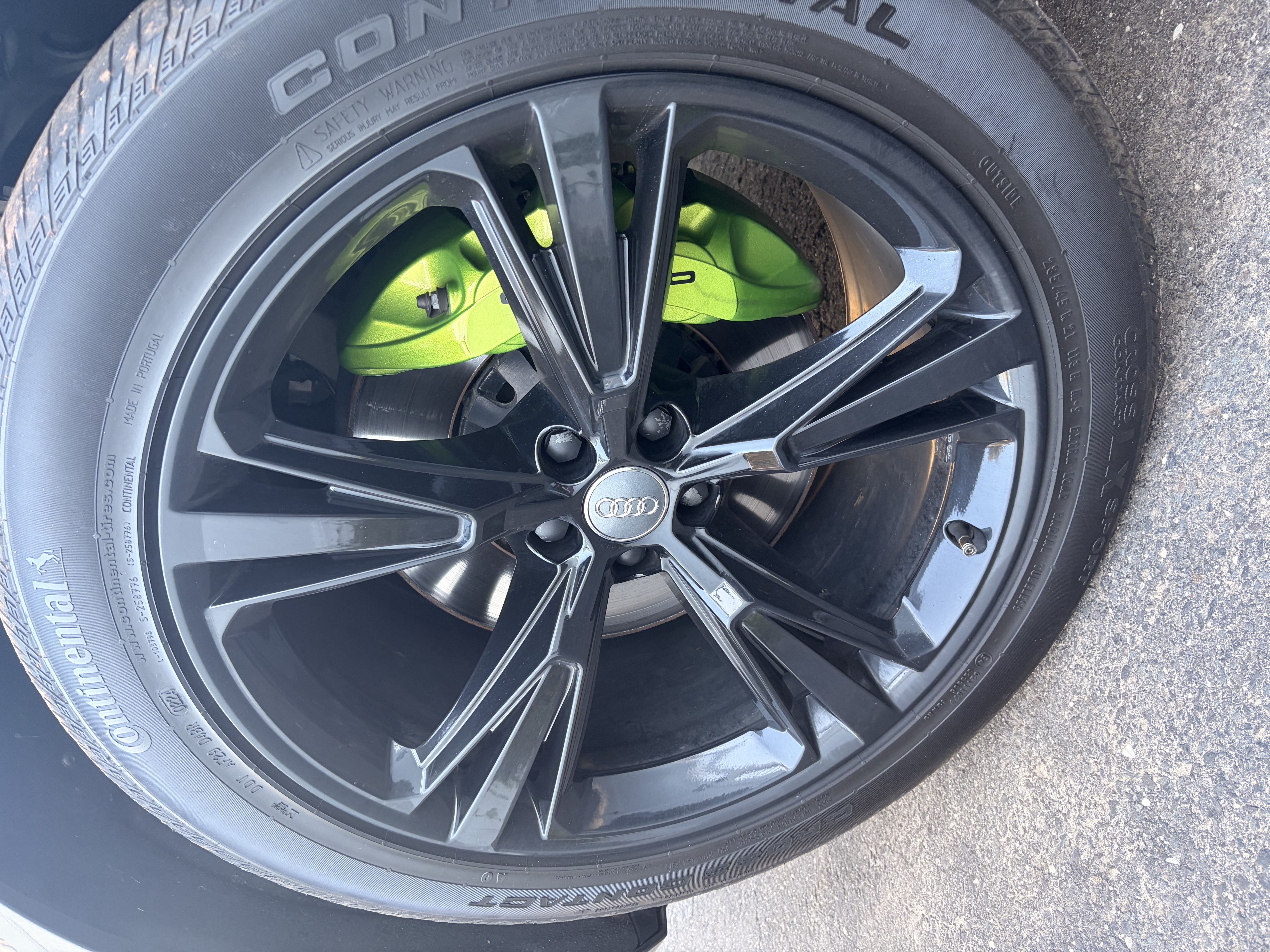 Used 2019 Audi Q8 Premium Plus w/ Premium Plus AWD/4WD image 5