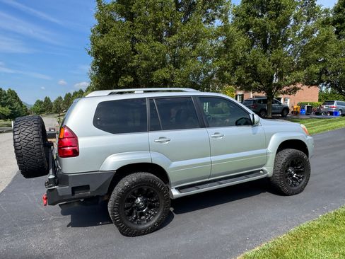 Used 2007 Lexus GX 470 AWD/4WD image 2