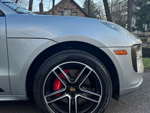 Used 2021 Porsche Macan GTS image 8