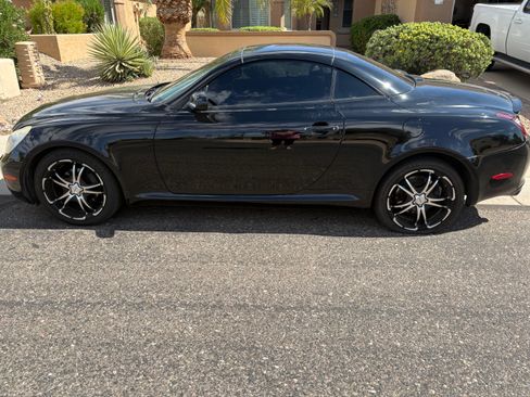 Used 2006 Lexus SC 430 Convertible RWD image 4