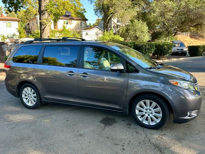Used 2014 Toyota Sienna Limited