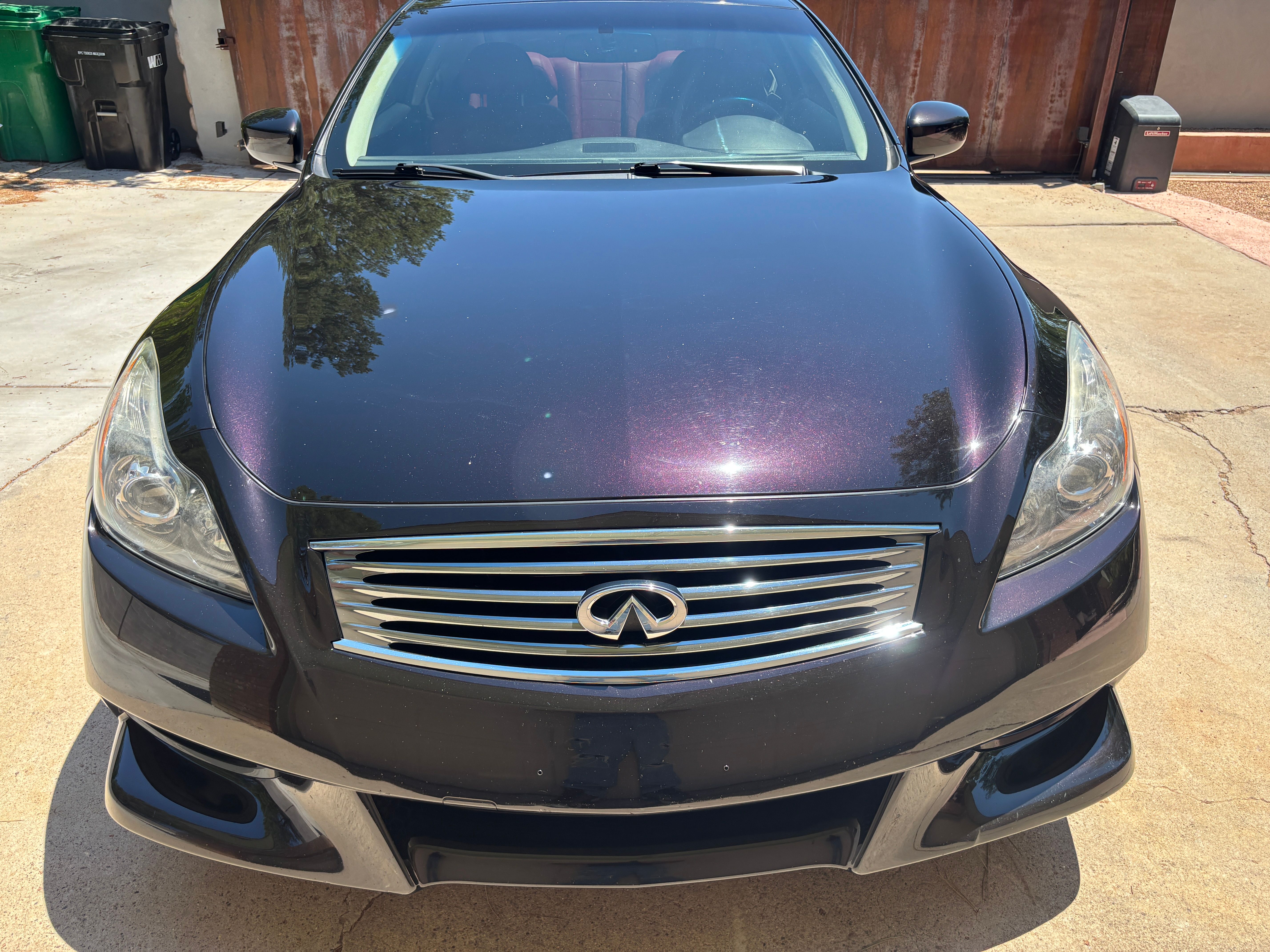 Used 2011 INFINITI G37 IPL RWD image 2