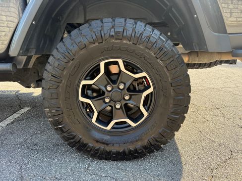 Used 2021 Jeep Gladiator Rubicon image 8