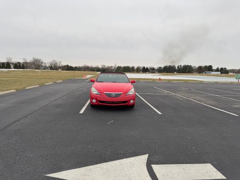 Used 2005 Toyota Solara SLE image 4