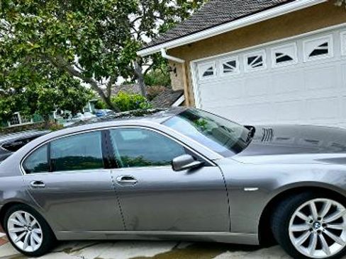 Used 2008 BMW 750Li image 24