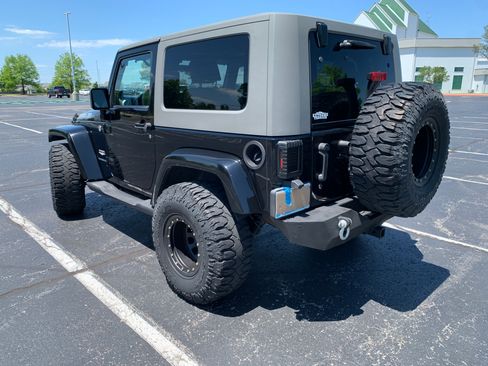 Used 2008 Jeep Wrangler Sahara w/ PWR Convenience Group AWD/4WD image 4