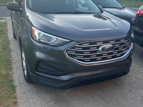 Used 2019 Ford Edge SE AWD/4WD image 1
