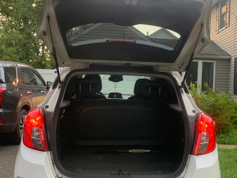 Used 2015 Buick Encore Convenience FWD image 5