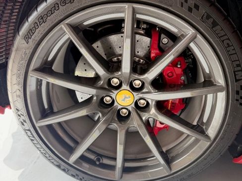 Used 2023 Ferrari SF90 Stradale image 16