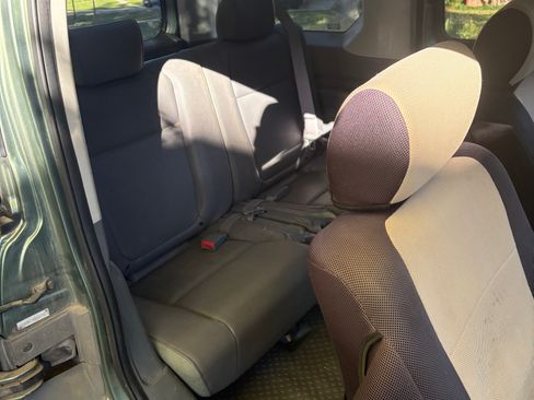 Used 2004 Honda Element LX image 12