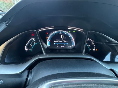 Used 2019 Honda Civic EX image 18
