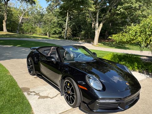 Used 2023 Porsche 911 Turbo S AWD/4WD image 8