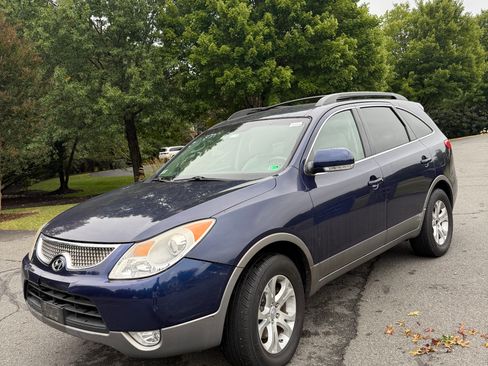 Used 2011 Hyundai Veracruz GLS image 2