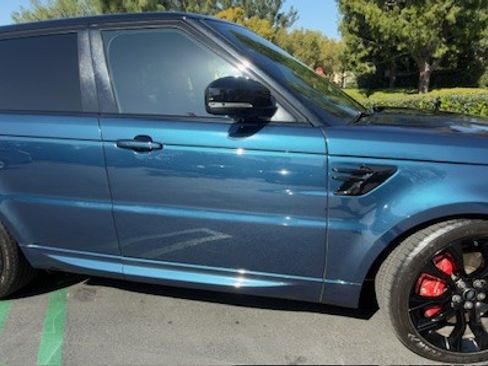 Used 2022 Land Rover Range Rover Sport HST image 13