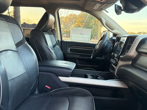 Used 2020 RAM 2500 Laramie image 6