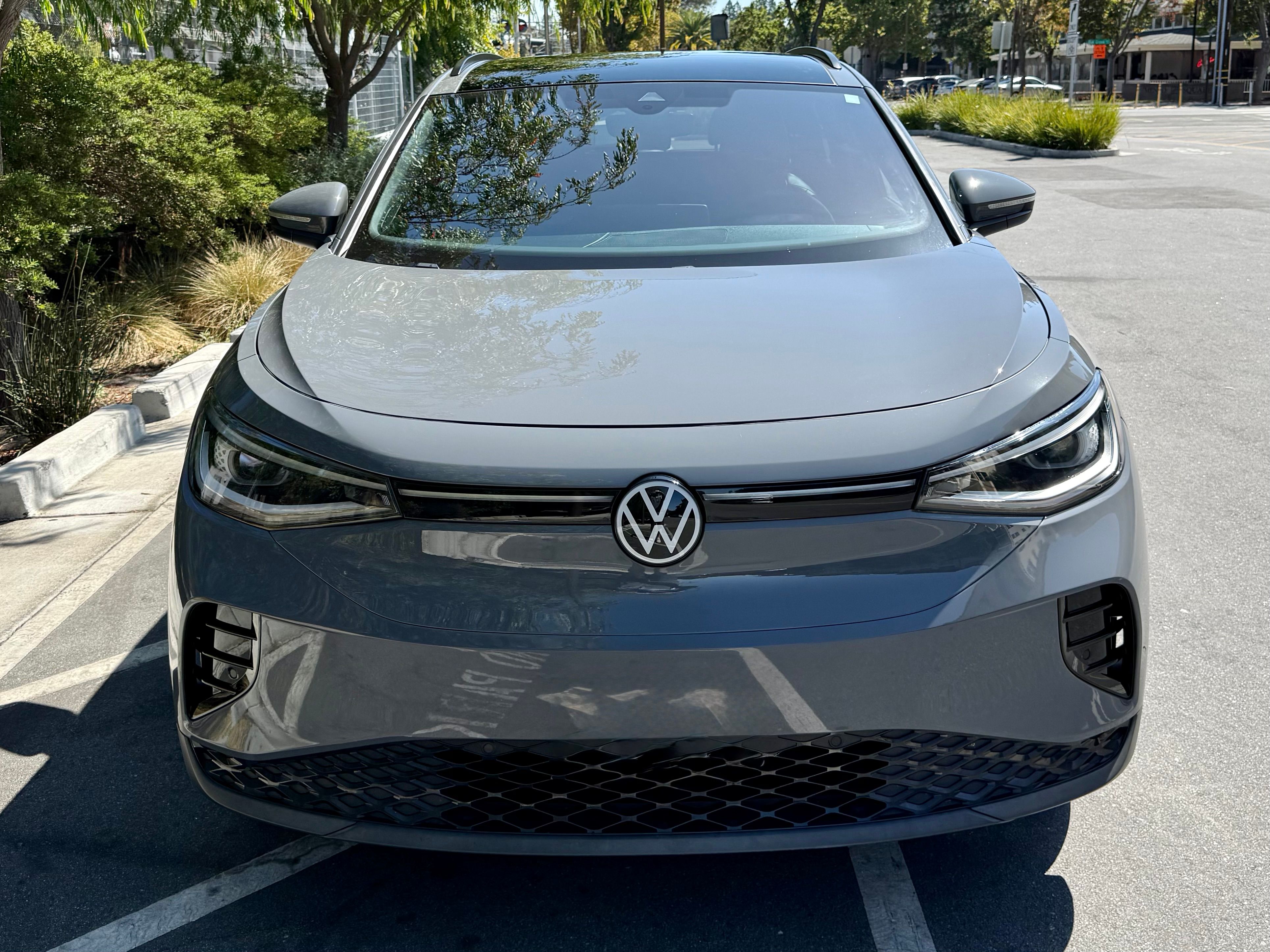 Used 2023 Volkswagen ID.4 Pro S Plus AWD/4WD image 4