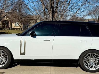 Used 2023 Land Rover Range Rover Long Wheelbase SE