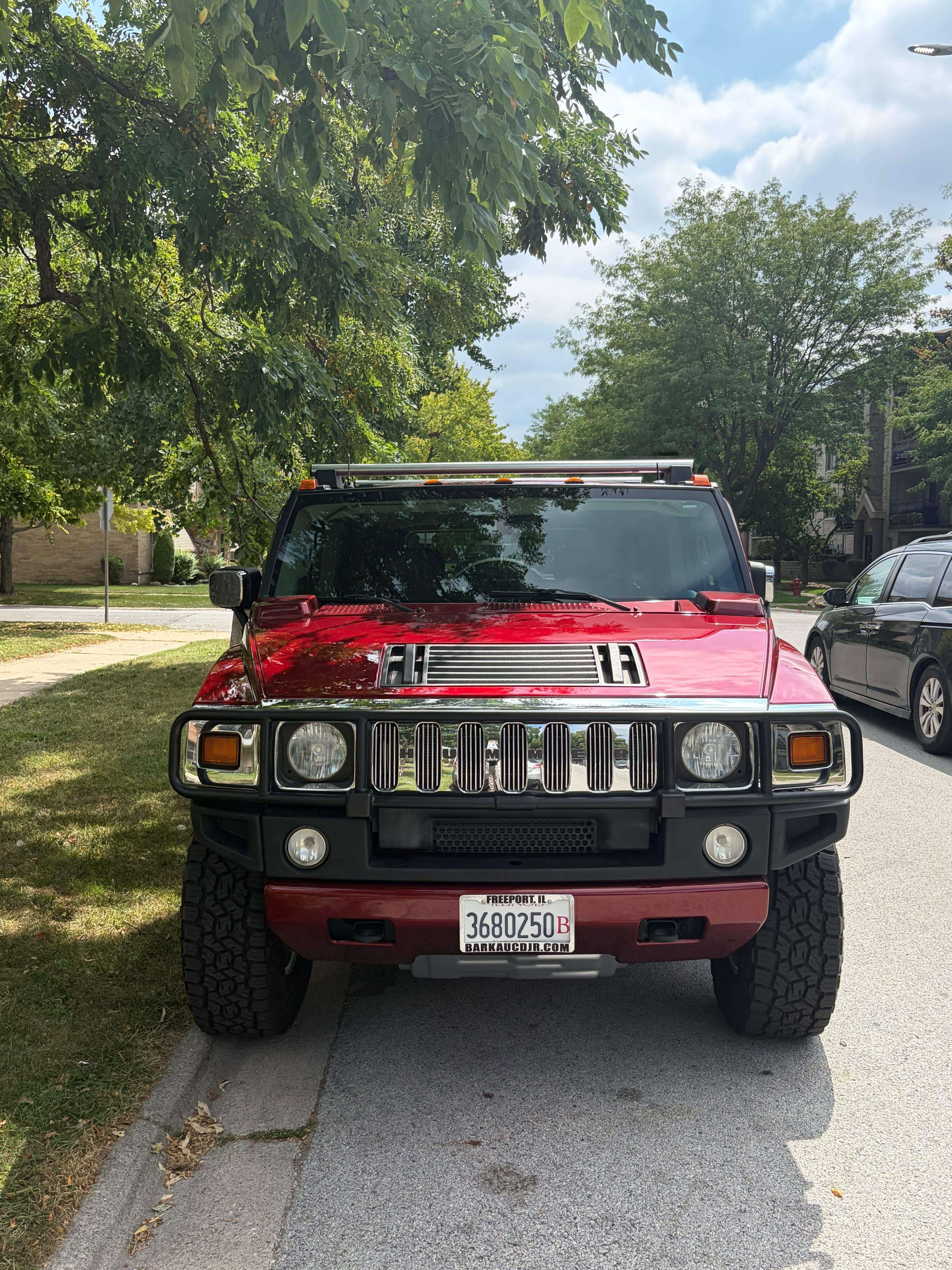 Used 2003 HUMMER H2 w/ Preferred Equipment Group AWD/4WD image 2
