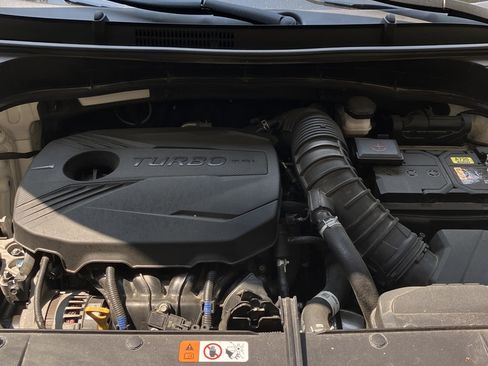 Used 2021 Kia Soul Turbo FWD image 12
