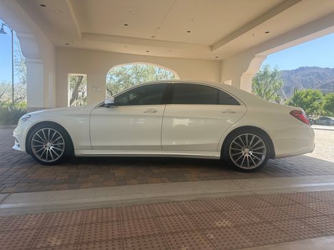 Used 2016 Mercedes-Benz S 550 Sedan image 2