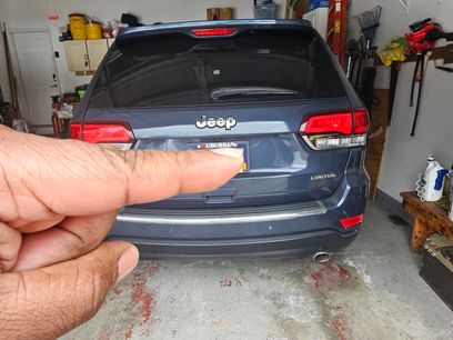 Used 2021 Jeep Grand Cherokee Limited w/ Sun & Sound Group