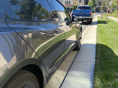 Used 2023 Tesla Model 3 Standard Range image 10