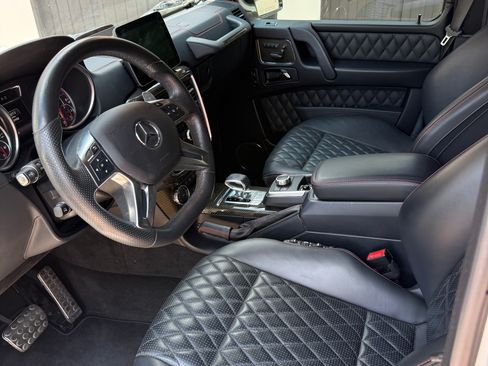 Used 2017 Mercedes-Benz G 63 AMG 4MATIC image 24