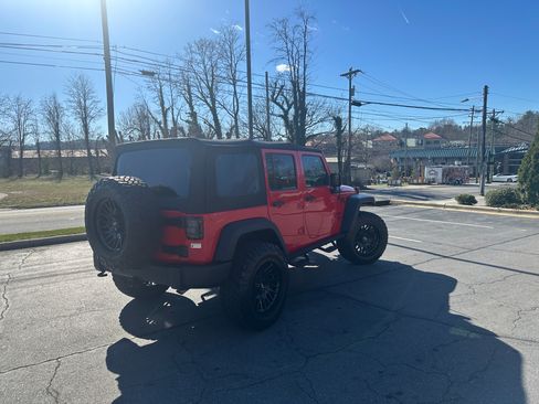 Used 2015 Jeep Wrangler Unlimited Sport w/ Quick Order Package 23S image 6