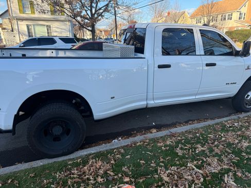Used 2021 RAM 3500 Tradesman image 8