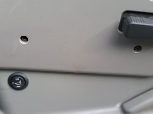 Used 2005 Chevrolet Avalanche Z71 w/ Preferred Equipment Group image 21