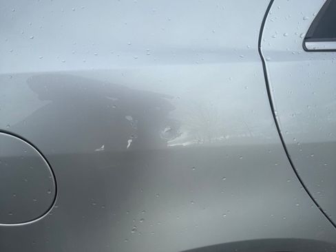 Used 2005 Cadillac STS V8 w/ Preferred Equipment Group image 9