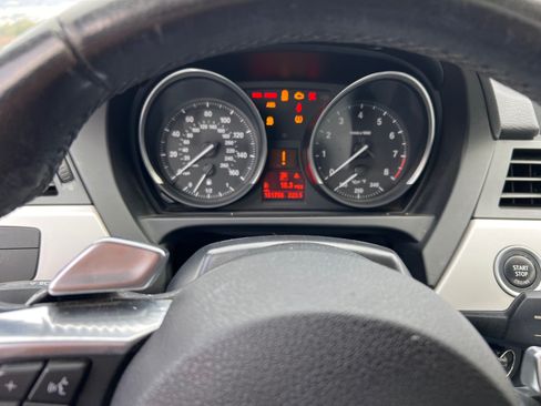 Used 2009 BMW Z4 sDrive30i image 6