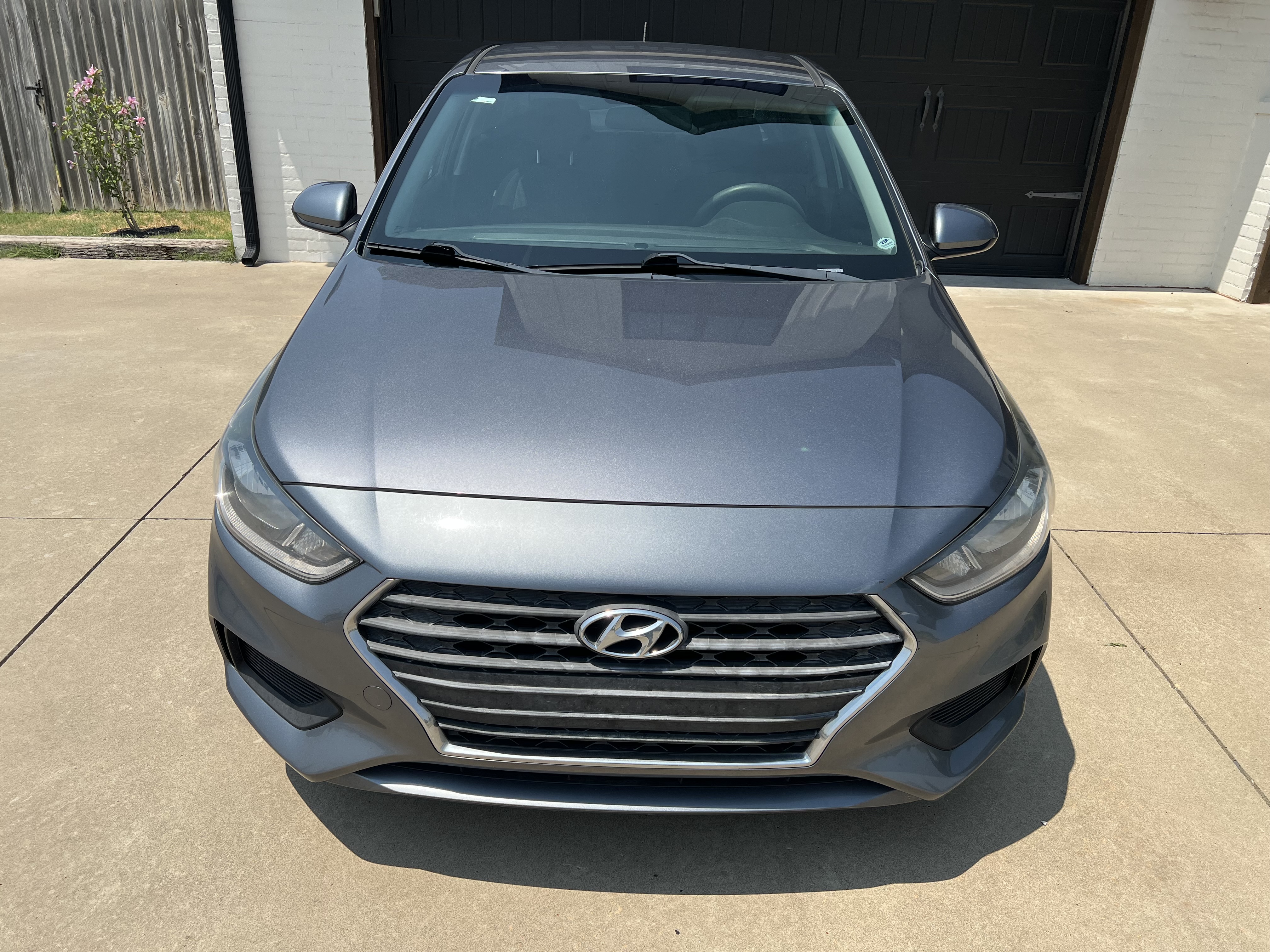Used 2018 Hyundai Accent SE FWD image 1