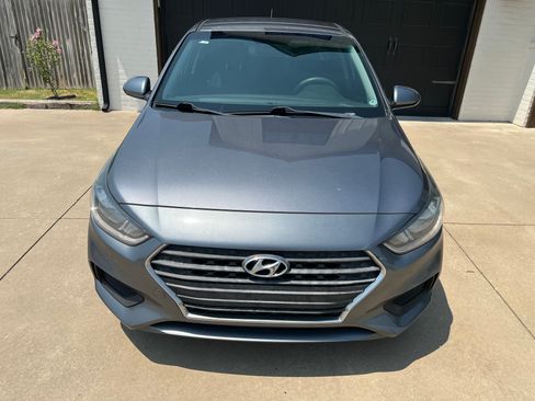 Used 2018 Hyundai Accent SE FWD image 1