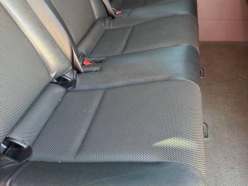 Used 2015 Mercedes-Benz Sprinter 2500 image 10