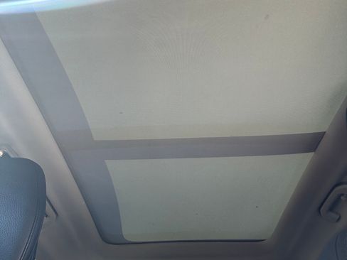 Used 2021 Volvo XC60 T6 Momentum image 13