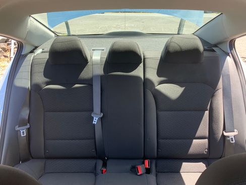 Used 2020 Hyundai Elantra SEL w/ Cargo Package (C1) FWD image 16