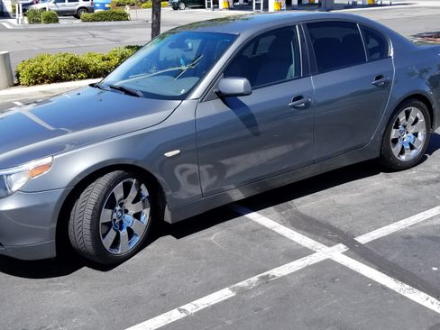 Used 2007 BMW 530i Sedan image 2