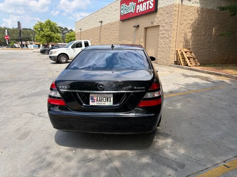 Used 2009 Mercedes-Benz S 550 4MATIC image 9