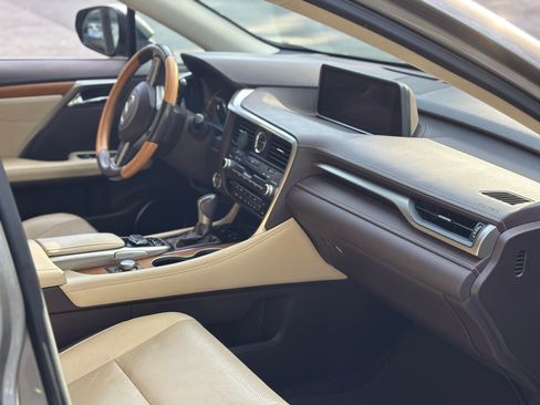 Used 2017 Lexus RX 350 F Sport image 2