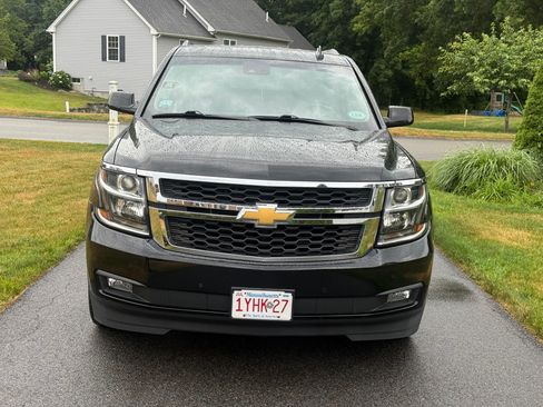 Used 2018 Chevrolet Suburban LT AWD/4WD image 7