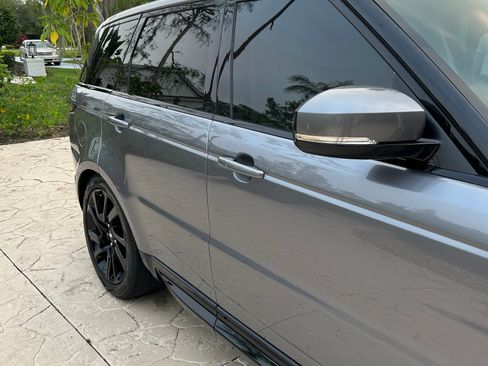 Used 2020 Land Rover Range Rover Sport HSE image 8