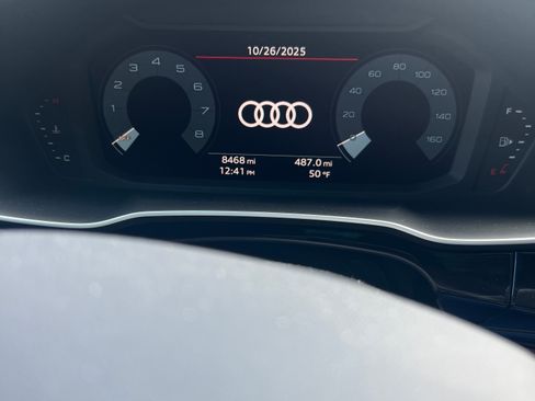 Used 2025 Audi Q3 2.0T Premium w/ Convenience Package image 20