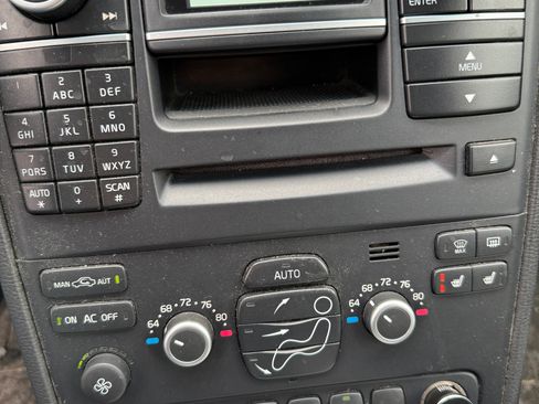 Used 2014 Volvo XC90 3.2 R-Design image 22